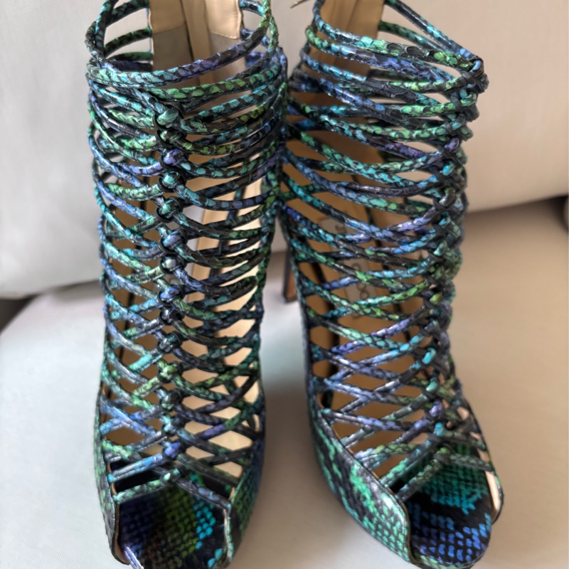 Jimmy Choo 綠色蛇皮壓花高跟鞋尺寸 37 1/2-6