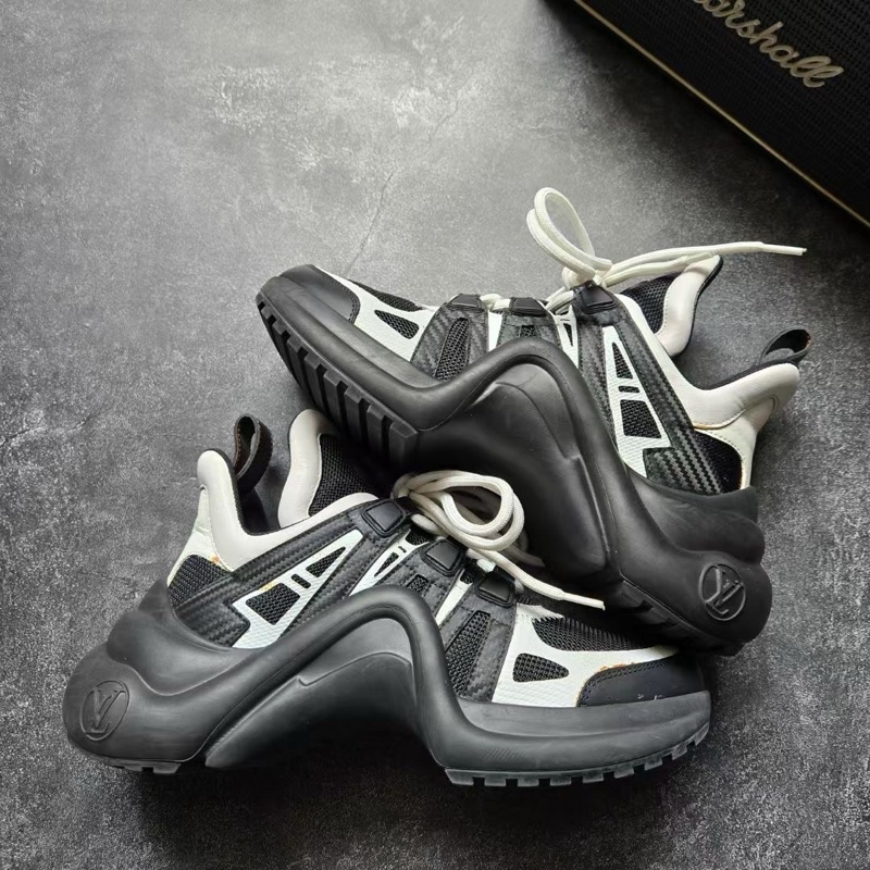 LOUIS VUITTON 路易威登 LV ARCHLIGHT 黑白熊貓-0