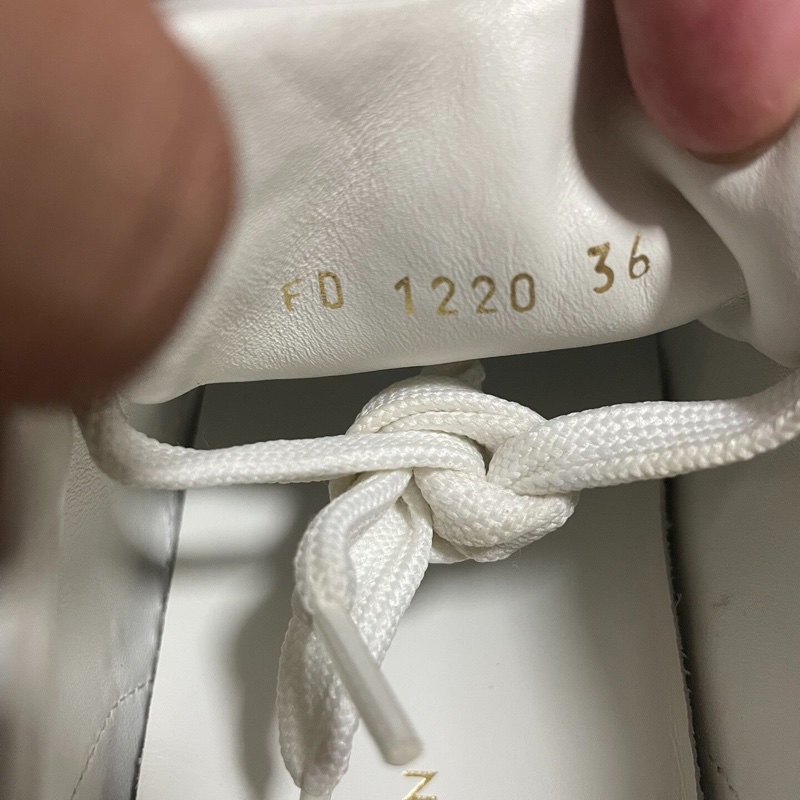 Lv Time Out浮雕壓印板鞋 路易威登休閒鞋 白色 36碼-8