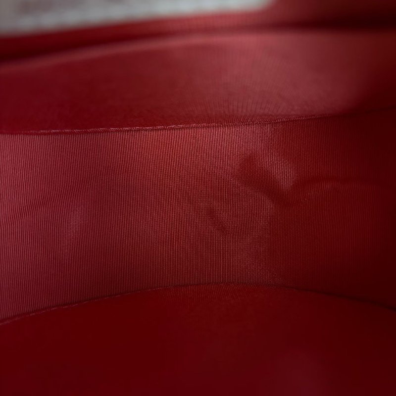 Chanel 19bag小圓餅 米白色 金扣 羊皮 12*12*6 98新配件塵袋 保卡-7