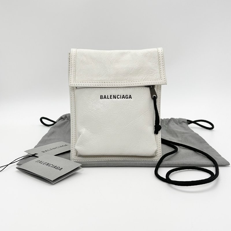 BALENCIAGA 白色油蠟皮explorer肩背斜背手機包 15*18*4 98新配件塵袋 吊牌-1