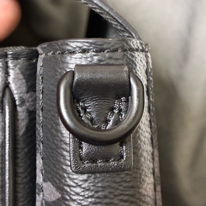 s-lock黑色老花側背包-11