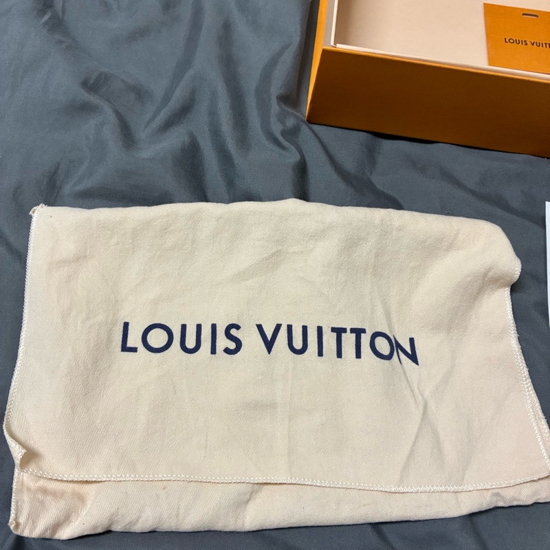 s-lock黑色老花側背包-19