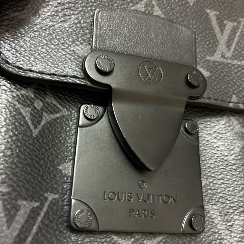 s-lock黑色老花側背包-21