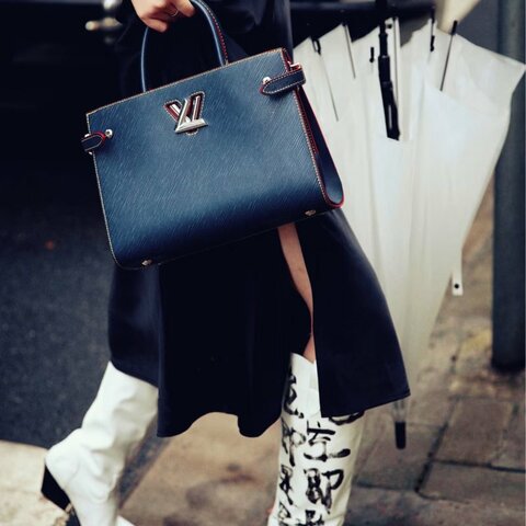 LV 深海藍色拼紅色水波紋 twist tote手提肩背包 31*22*12 98新配件塵袋