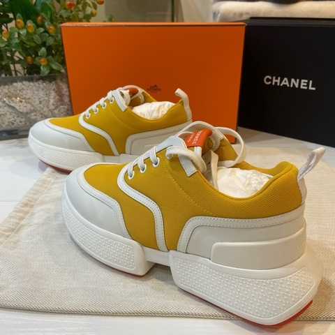Hermes/愛馬仕 giga運動鞋 39碼內增高 橘白配色  配塵袋