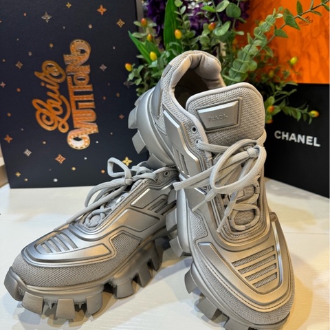 普拉達/PRADA Cloudbust Thunder 時尚休閒低幫厚底鞋男款 9.5碼