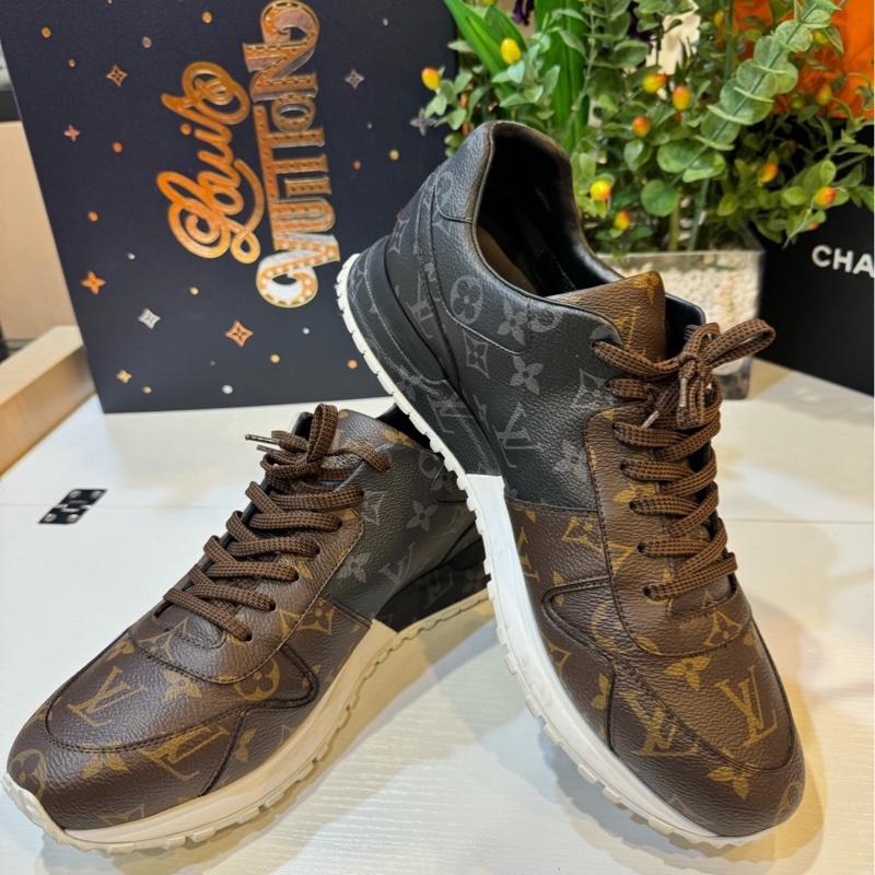 路易威登/Lv 老花拼色RunAway系列運動休閒鞋 10.5碼。-1