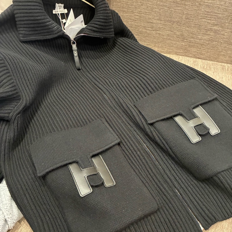 愛馬仕Hermes 必買 h皮革 針織羊絨黑色外套 尺寸38 吊牌在❤️-2