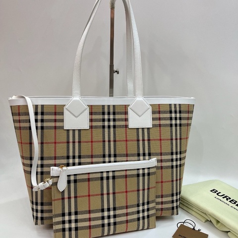 Burberry London Tote 8072332