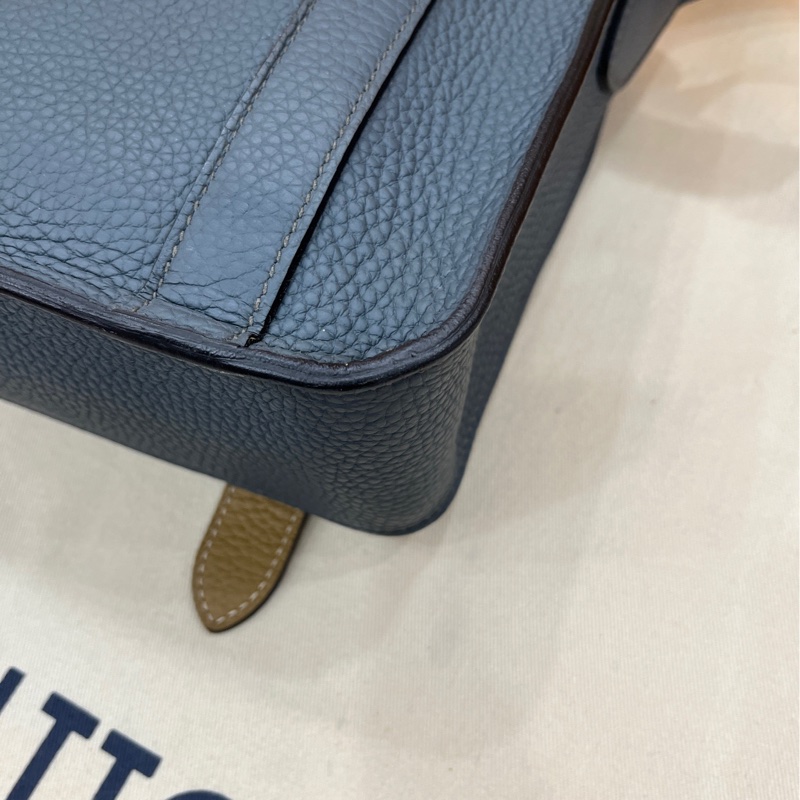 98新HERMES愛馬仕 steven 史蒂夫經典雙扣郵差包-8