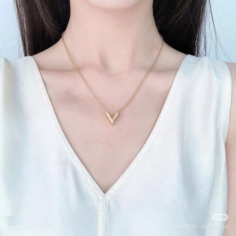 ෆ LV V字項鍊🈶購證-4