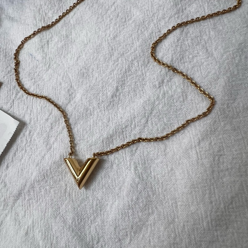 ෆ LV V字項鍊🈶購證-6