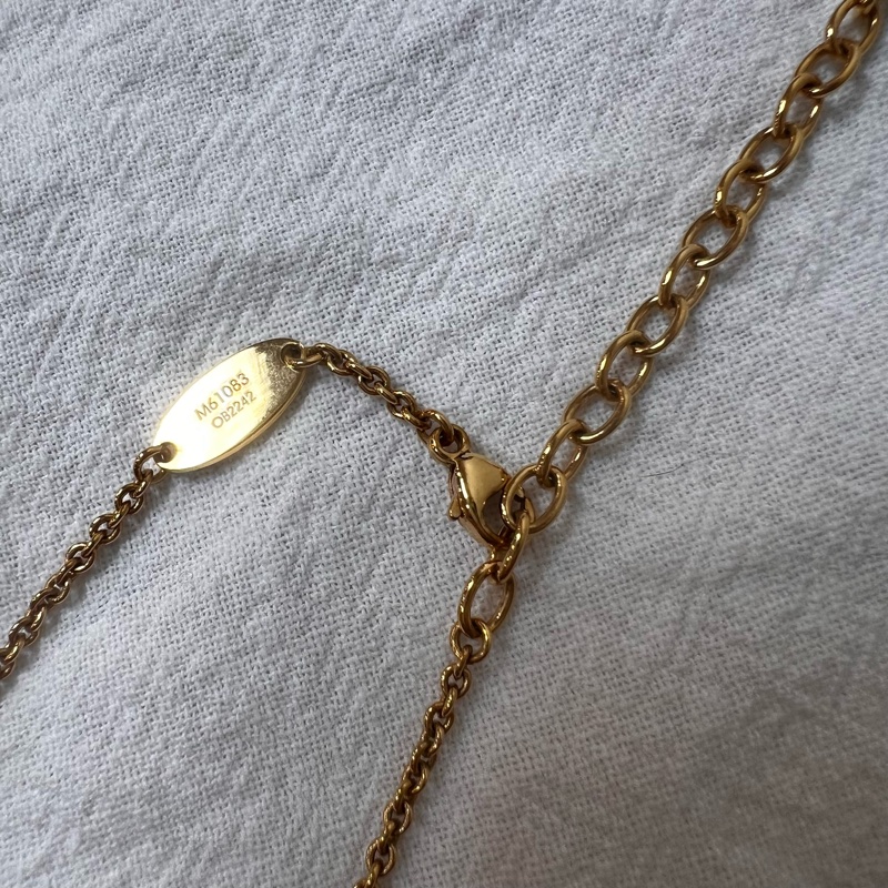 ෆ LV V字項鍊🈶購證-10