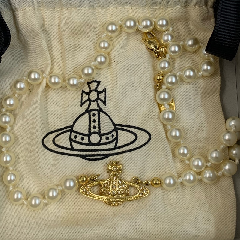 Vinnie Westwood Necklace-0