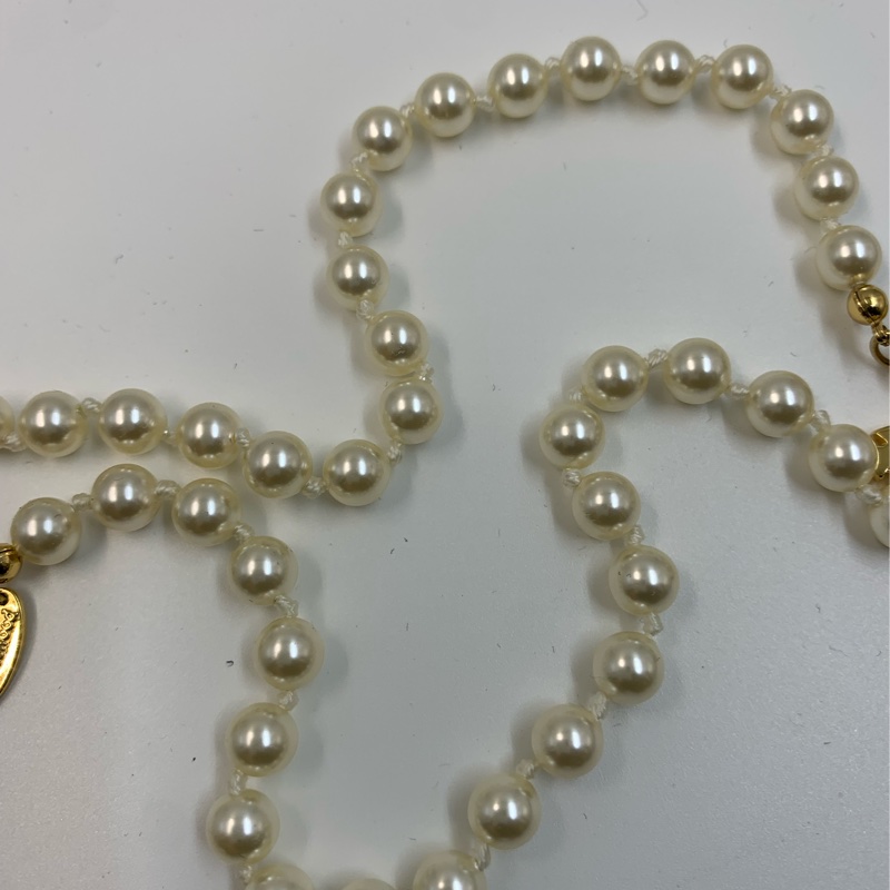 Vinnie Westwood Necklace-5