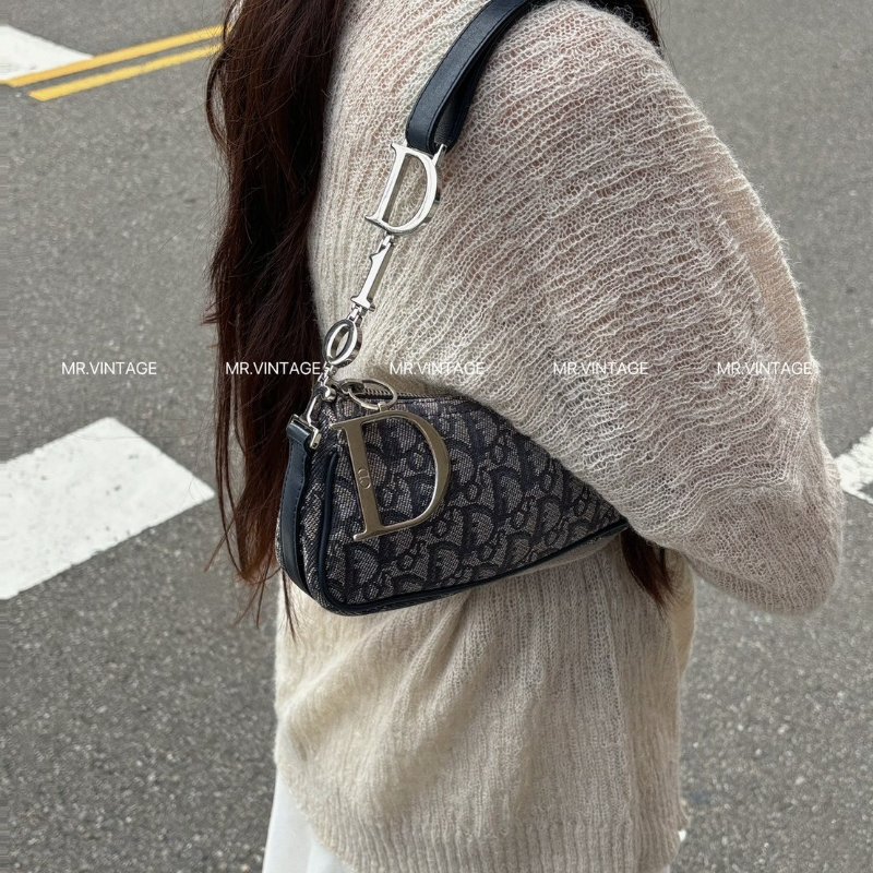 🏷Dior D扣手提包-1