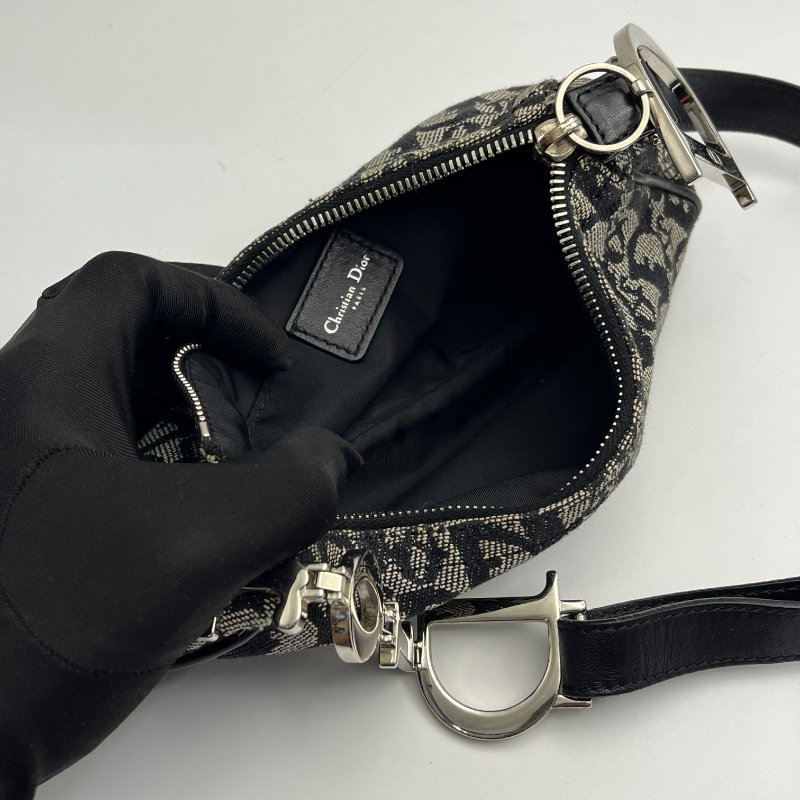 🏷Dior D扣手提包-9