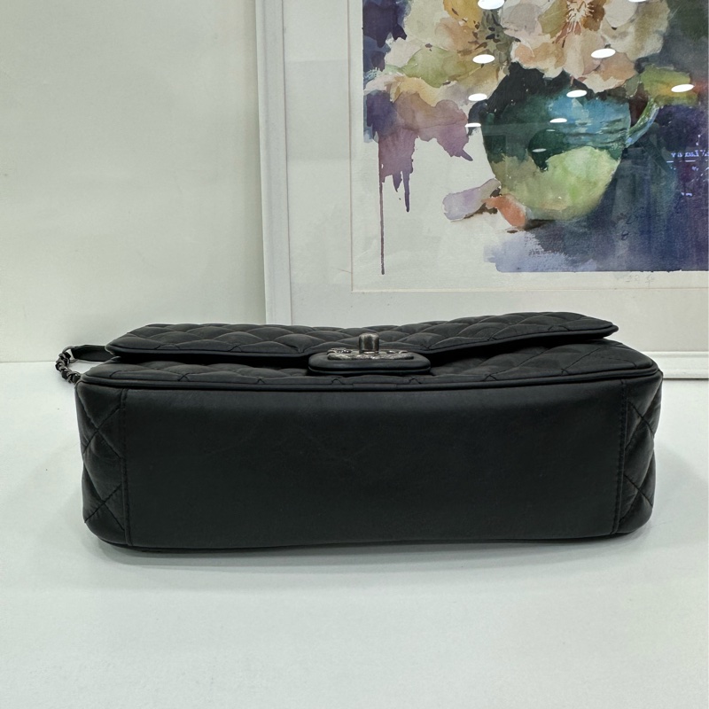 Chanel黑銀油蠟牛皮easy flap機場系列CF鏈條包 鐳射21開-5