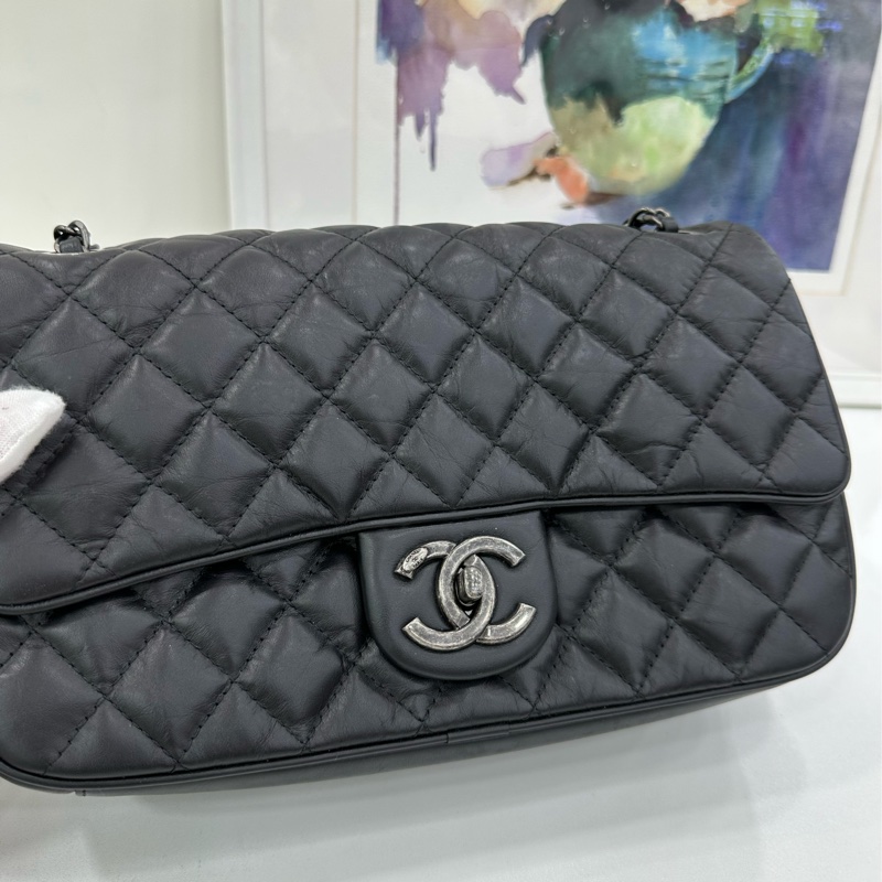 Chanel黑銀油蠟牛皮easy flap機場系列CF鏈條包 鐳射21開-6