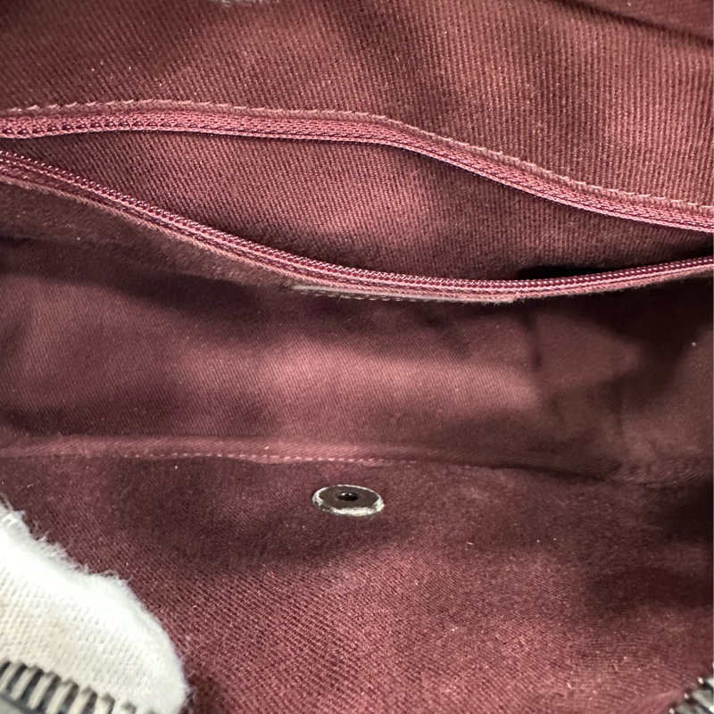 Chanel黑銀油蠟牛皮easy flap機場系列CF鏈條包 鐳射21開-8