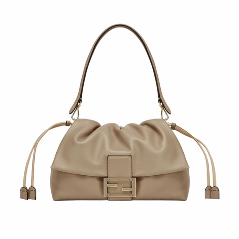Fendi 女士 Mamma Baguette 大號單肩包 大號、31.5cm*12cm*22cm