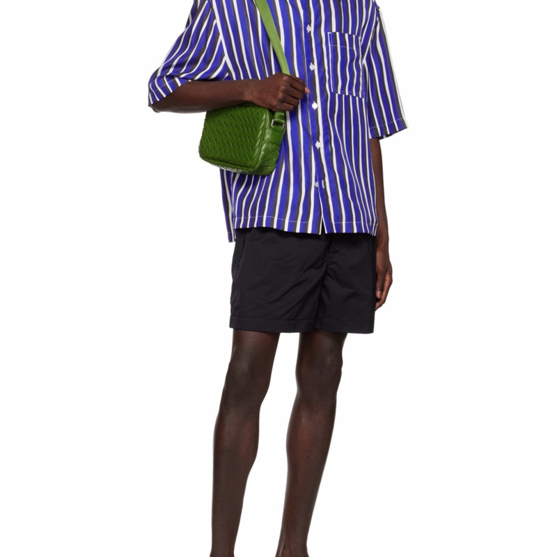 Bottega Veneta 男士 徽標相機單肩包均碼碼常規、24.5cm*6cm*15cm-2