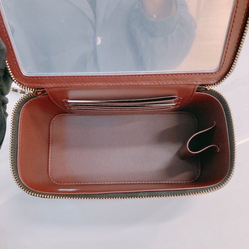 MS0675 Chanel 香奈兒 化妝盒子 鏡子 新版本 魚子醬牛皮 荔枝紋 黑色 金扣 Vanity Box Grained Calfskin Caviar Black x GHW-14