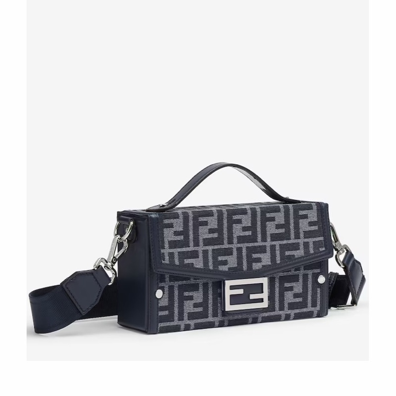Fendi 男士 Baguette Soft Trunk提花單肩包均碼碼21.5cm*6.5cm*13cm-1