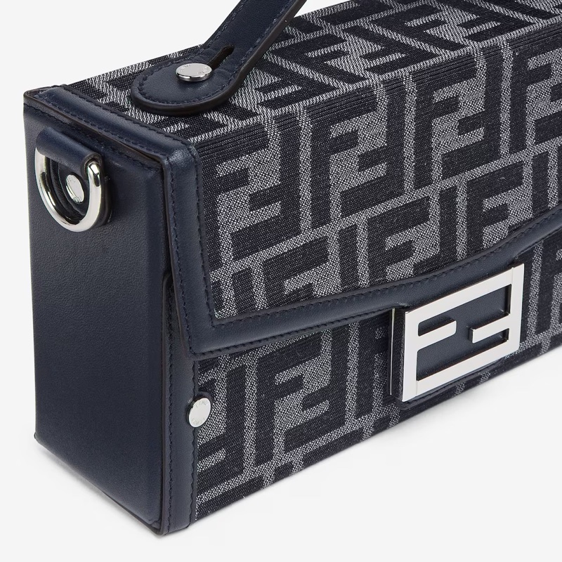 Fendi 男士 Baguette Soft Trunk提花單肩包均碼碼21.5cm*6.5cm*13cm-3