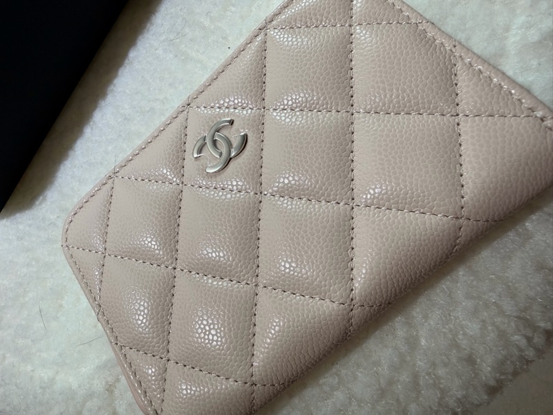 CHANEL-全新*季節款*淡粉拉鍊零錢夾-1