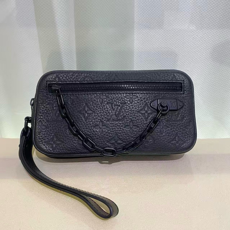 LOUIS VUITTON LV黑色壓紋手拿包可DIY肩带-0