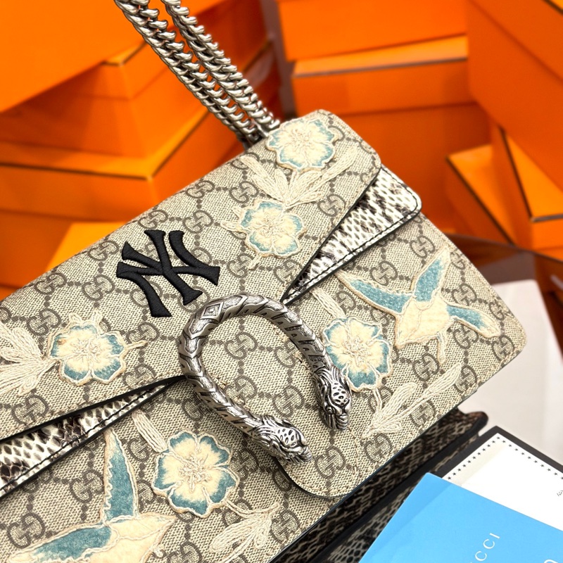 Gucci限量NY联名款酒神-1