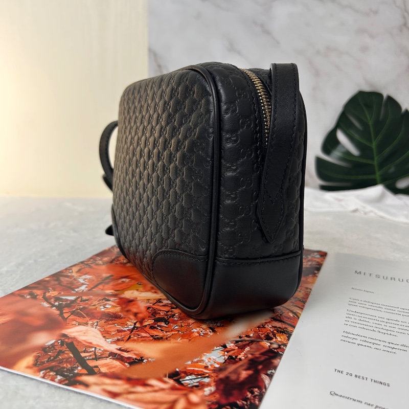 Gucci 雙G Microguccissima Bree 經典壓紋迷你斜背包相機包-7