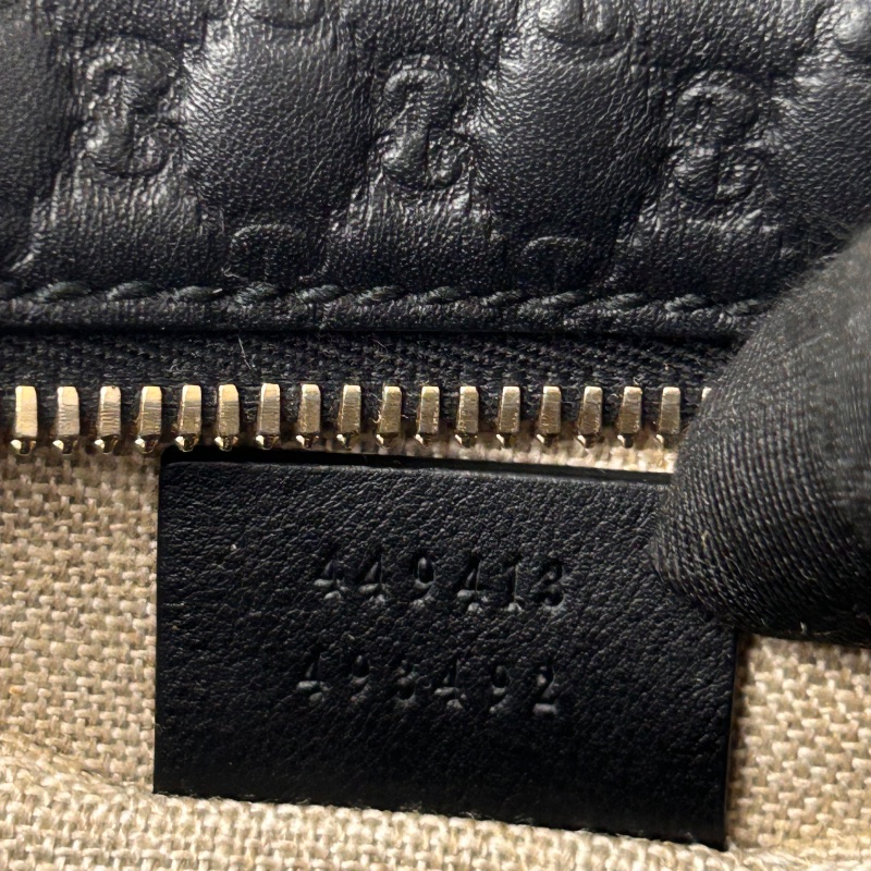 Gucci 雙G Microguccissima Bree 經典壓紋迷你斜背包相機包-23