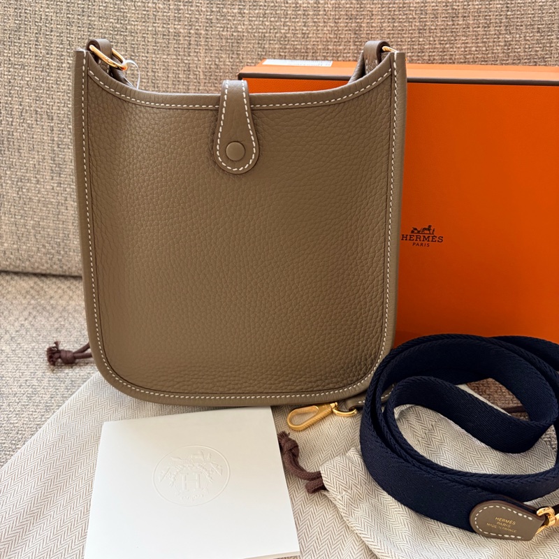 全新未拆膜Hermes愛馬仕mini Evelyne大象灰-1