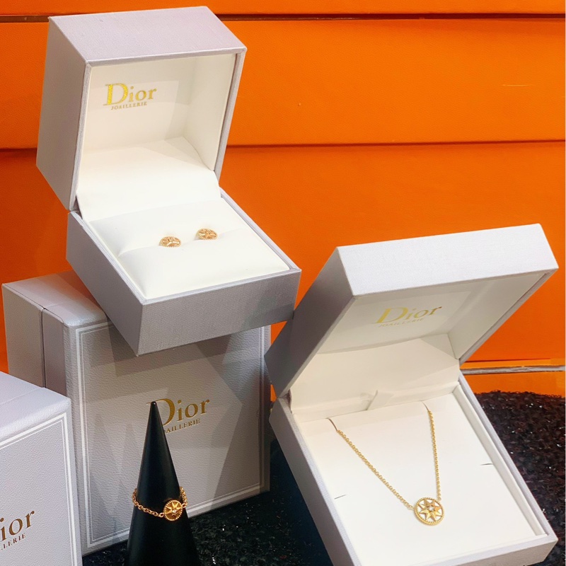 Dior迪奥幸运罗盘系列耳钉-1