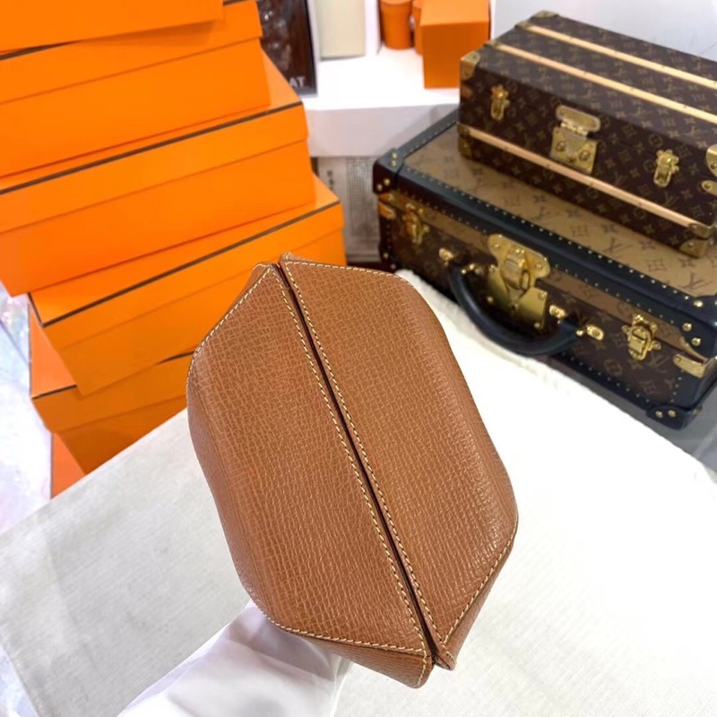 loewe罗意威菜篮子手提包-3