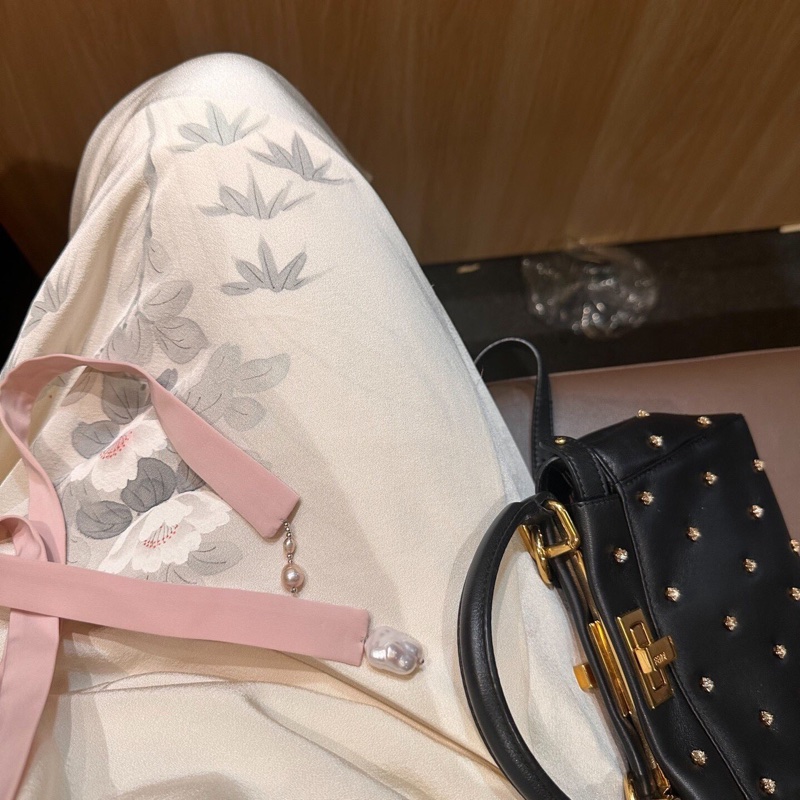 FENDI芬迪 新款peekaboo-6