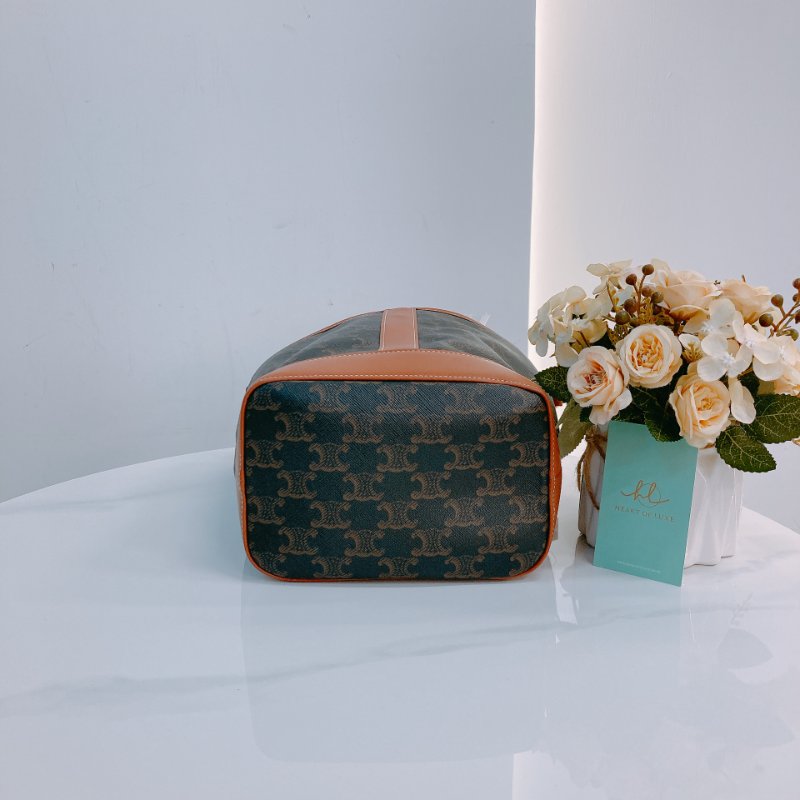 MS0673 Celine 思琳 凱旋門 水桶包 斜背包 單肩包 小號 牛皮 帆布 棕色 金扣 Triomphe Bucket Small Calfskin and Canvas Tan x GHW-4