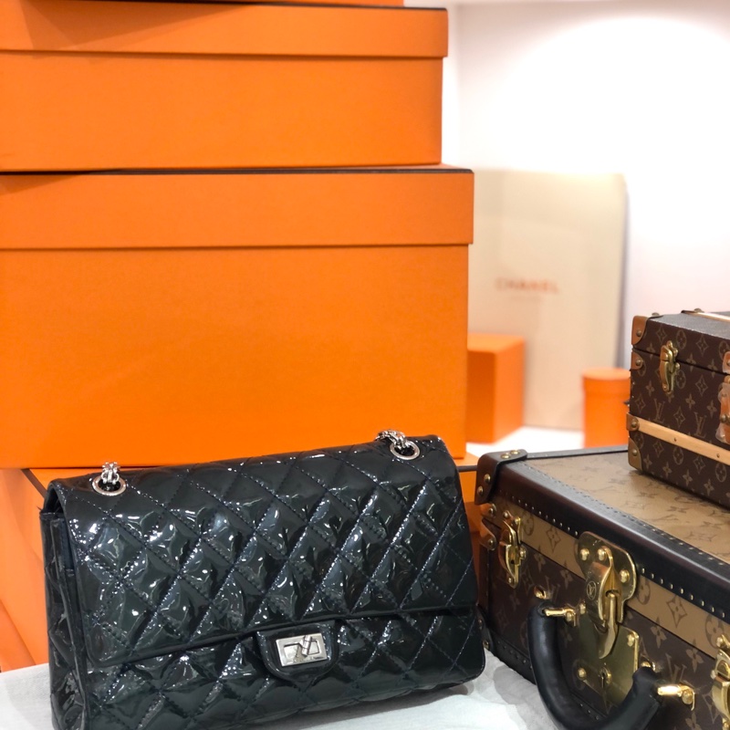 Chanel漆皮2.55中号-0