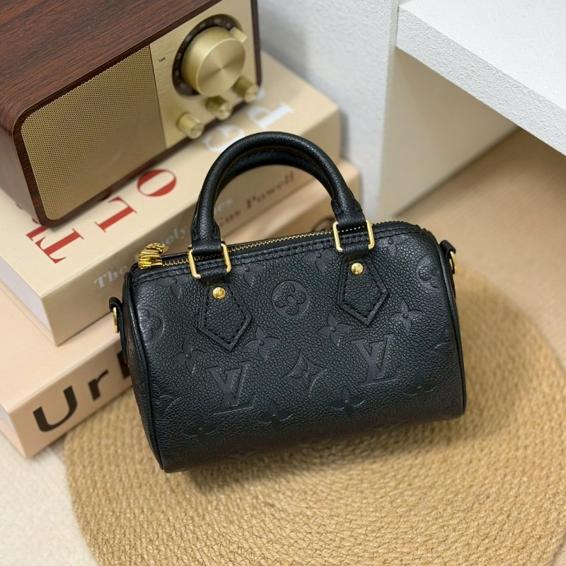 (稀有!低調質感🖤🖤)🏷LV 路易威登.Nano Speedy 黑壓紋 M82450 芯片款-1