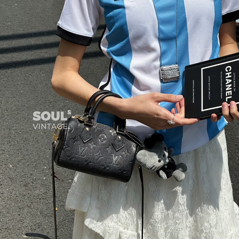 (稀有!低調質感🖤🖤)🏷LV 路易威登.Nano Speedy 黑壓紋 M82450 芯片款-25