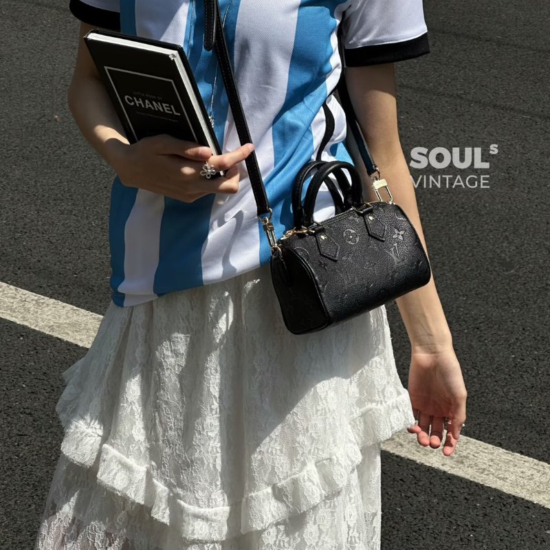 (稀有!低調質感🖤🖤)🏷LV 路易威登.Nano Speedy 黑壓紋 M82450 芯片款-26