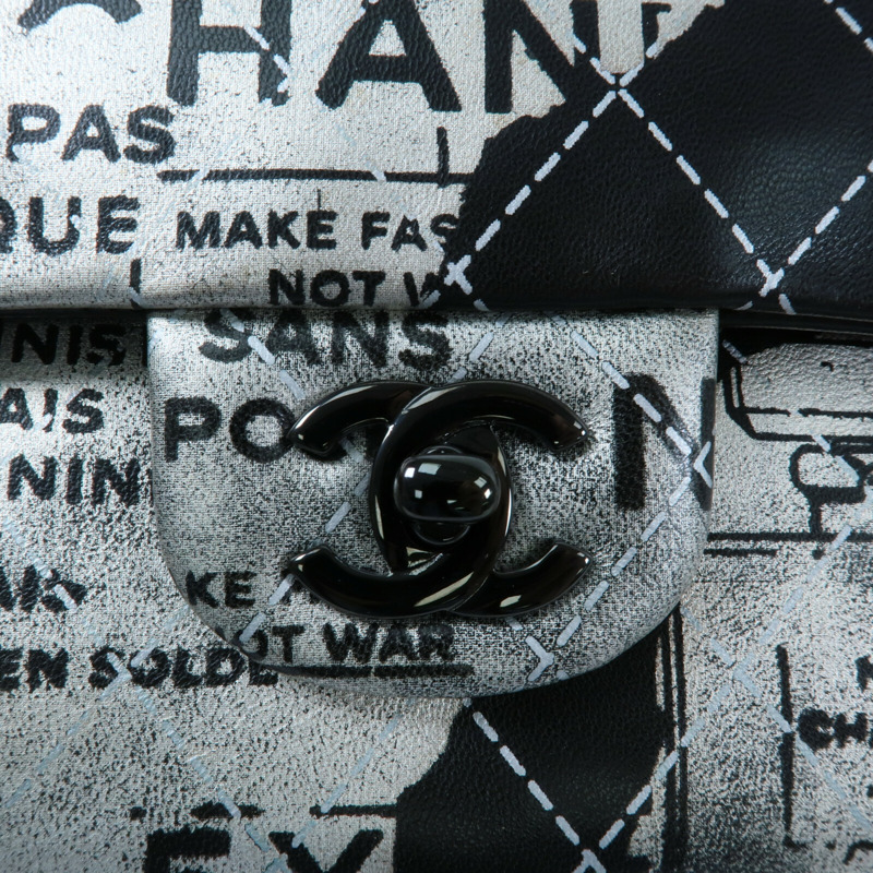 CHANEL 羊皮皮革Newspaper Graffiti ouble Flap Bag鏈帶肩背袋-5