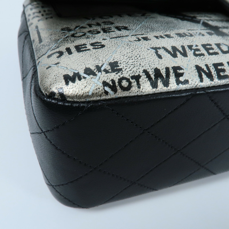 CHANEL 羊皮皮革Newspaper Graffiti ouble Flap Bag鏈帶肩背袋-12