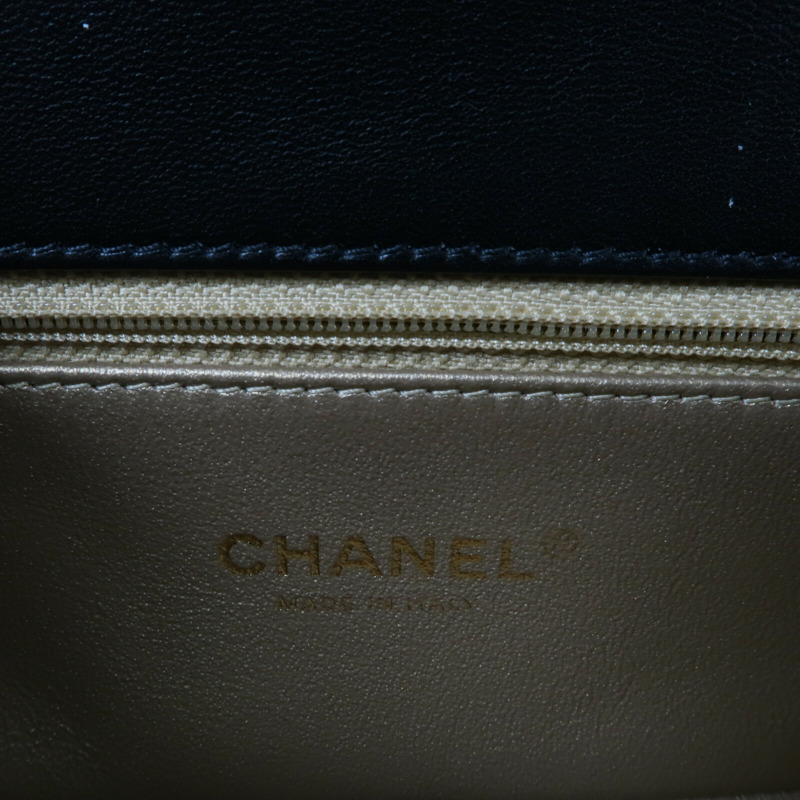 CHANEL 羊皮皮革Chain Shoulder鏈帶肩背袋-6