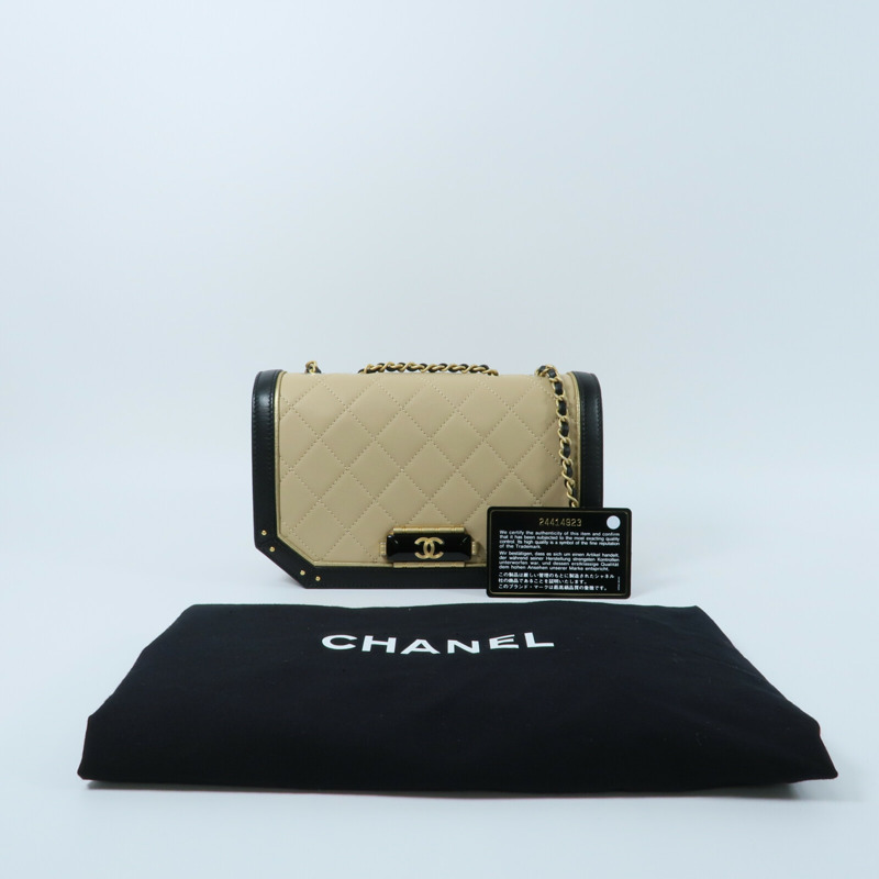 CHANEL 羊皮皮革Chain Shoulder鏈帶肩背袋-11