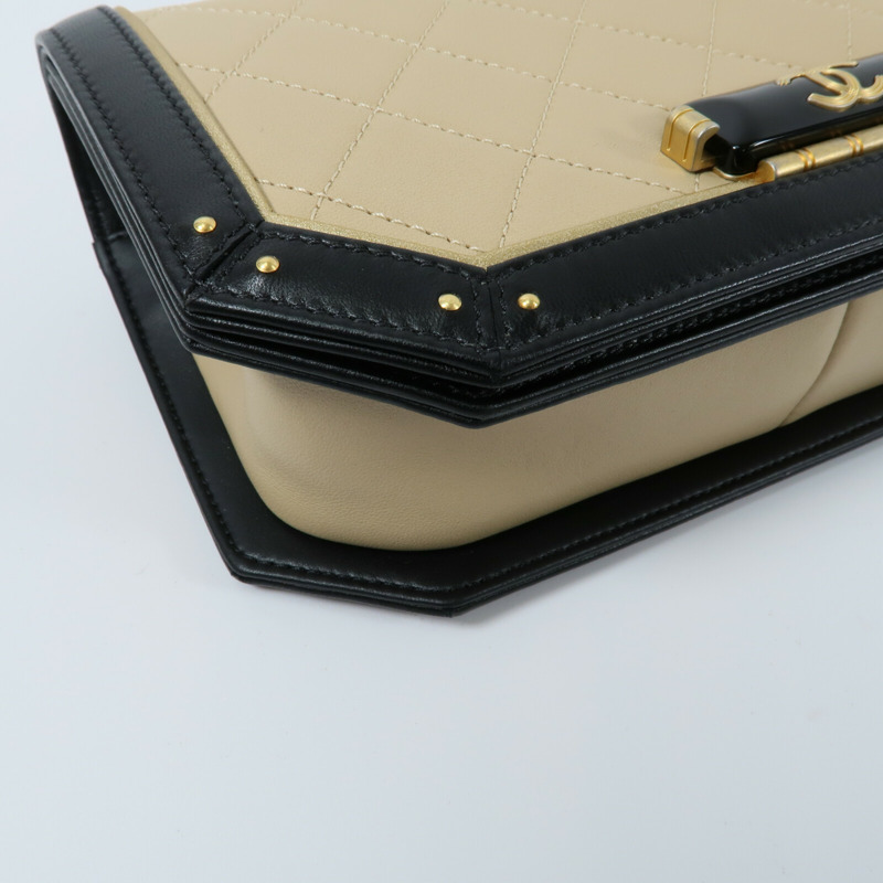 CHANEL 羊皮皮革Chain Shoulder鏈帶肩背袋-12