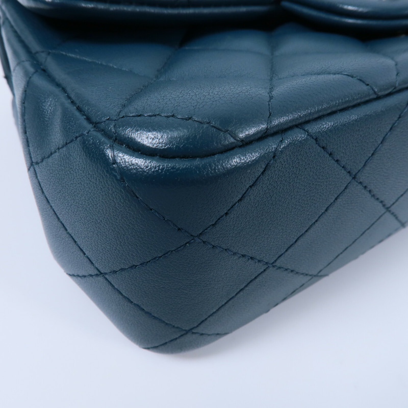 CHANEL 羊皮皮革Mini Classic 20鏈帶肩背袋-11